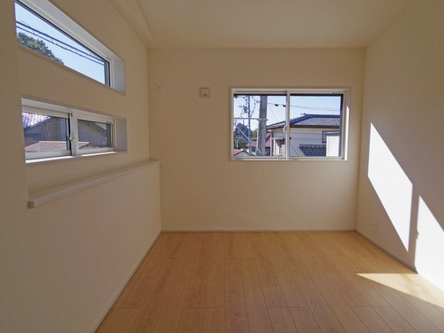 【洋室】 | 三島市谷田 新築建売分譲住宅 土地＋建物 TW05786 | 三島市谷田2号棟　洋室6.21帖 ※令和7年11月21日撮影写真