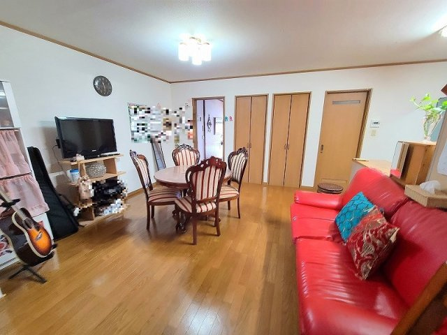 【居間・リビング】 | 上乃木6丁目中古戸建