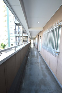 【エントランス】 | 三向ハイツ元今泉