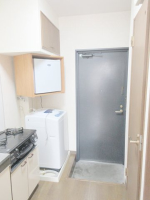 【玄関】 | ロワイヤルハイツ