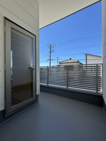 阿賀野市緑町　新築戸建のバルコニー