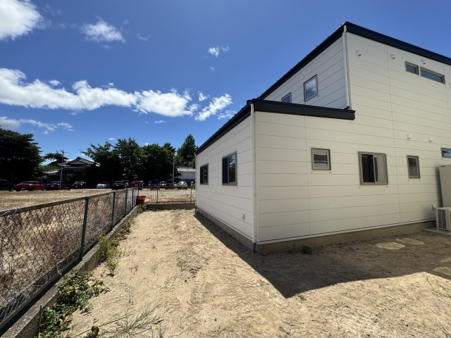 阿賀野市緑町　新築戸建の庭