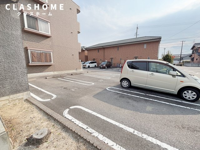 ISO　GAI　グランドエィワンA　刈谷市近郊の賃貸ならクラスホーム刈谷店の駐車場