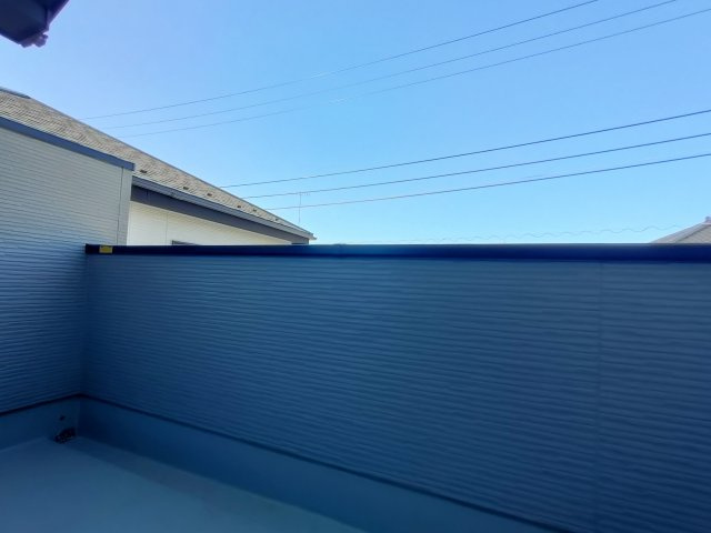 10期のバルコニー|〇１号棟　バルコニー〇
太陽の光が気持ちいいバルコニー♪天気がいい日はお布団も干せますね！
※2025年10月撮影