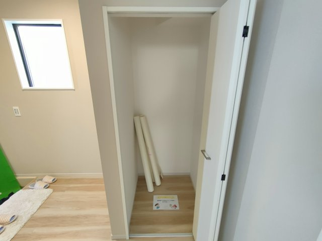 10期の収納|〇１号棟　玄関〇
玄関近くにも収納を設置しています♪
※2025年10月撮影