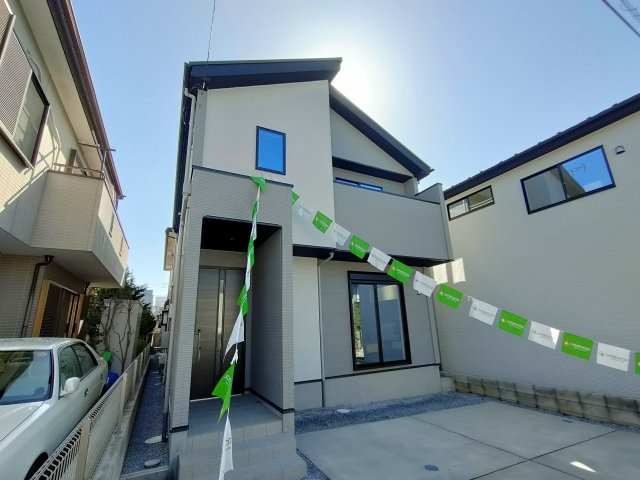 10期の外観|〇１号棟〇
広々LDK20.4帖！家族のコミュニケーションが増えるリビング階段のある間取りです♪
※2025年10月撮影