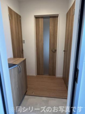 【玄関】 | 日の出パラシオ　★プライスホームなら仲介手数料が0円です！★