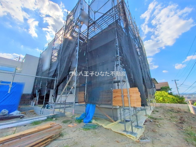 祝　成約済み　八王子市　絹ケ丘　新築戸建て　１１期の外観|～仲介手数料無料☆八王子ひなた不動産～　八王子市絹ケ丘　新築戸建て