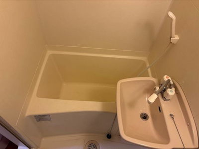 【浴室】 | レオパレス星 | 落ち着いた空間のお風呂です