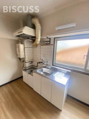 三葉マンションのキッチン