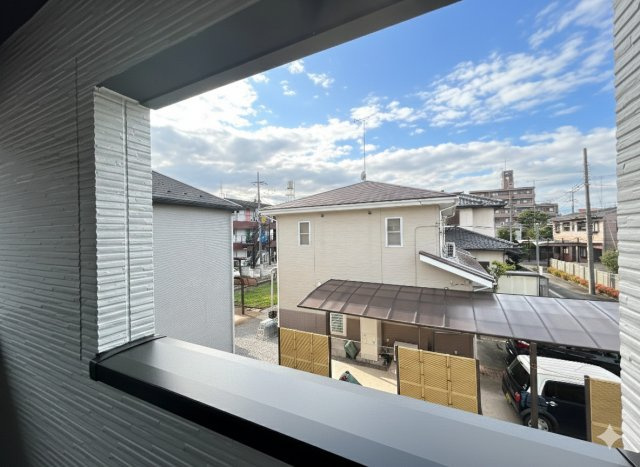 【LGARE】下都賀郡壬生町 40期 全2区画の展望|○インナーバルコニー○
バルコニーからの南側眺望。是非現地にてご体感下さい。ご見学については、平日・時間外なども対応致します。お気軽にご連絡下さい！
※2025年10月撮影