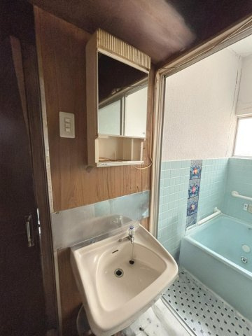 【独立洗面台】 | ☆CGで家具小物を消したイメージです。