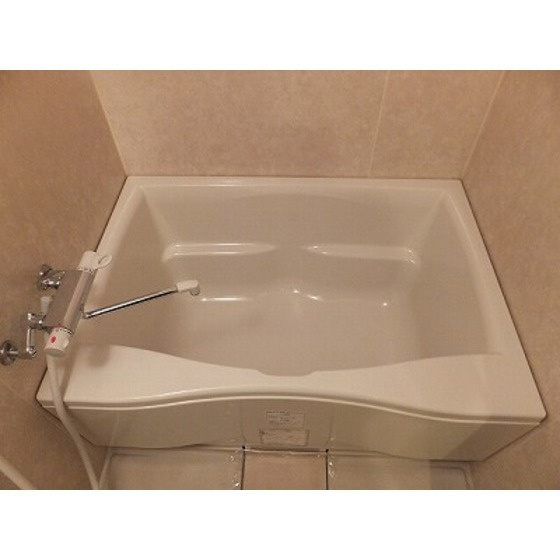 サン・ルミエールの浴室|ゆったり過ごせるお風呂です