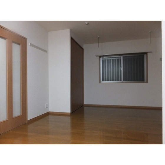 サン・ルミエールのその他