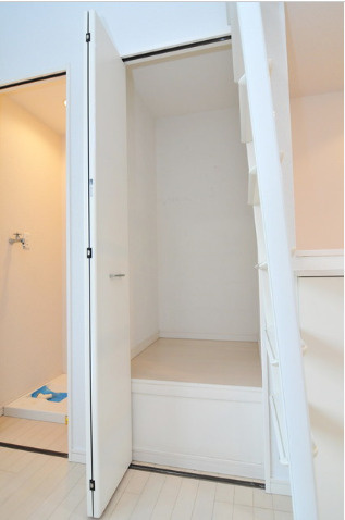 フルーレ高円寺の収納|小物入れのスペースがあります　※別部屋参照