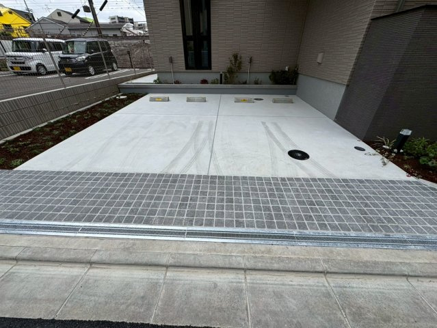 【駐車場】 | シャーメゾンリアン
