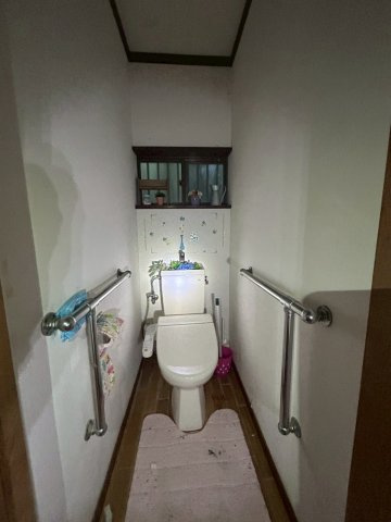 神栖市奥野谷　中古戸建のトイレ