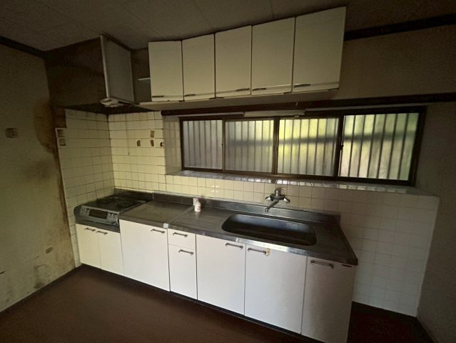 神栖市奥野谷　中古戸建のキッチン