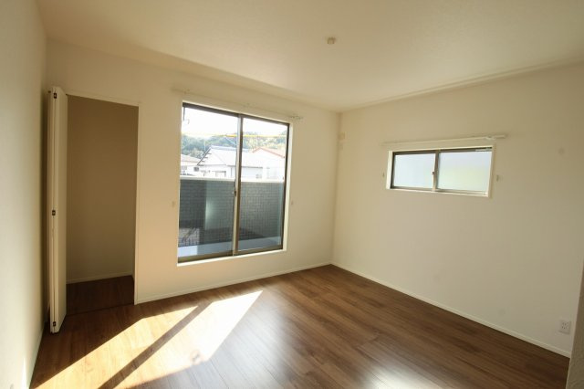 いの町枝川　新築戸建　⑫（全2区画）【内覧可能】の寝室|2Ｆ　南西の部屋　7.7帖