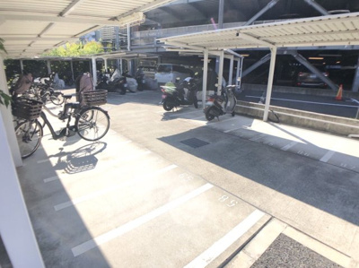 【駐輪場】 | ビッグカーサ堺しらさぎ駅前ｔｏｗｅｒｃａｓａ　Ｄ棟 | 共有施設が充実してますよ♪（コンシェルジュサービス・キッズルーム・ゲストルーム・シアタールーム・フィットネスルーム・パーティールーム等）