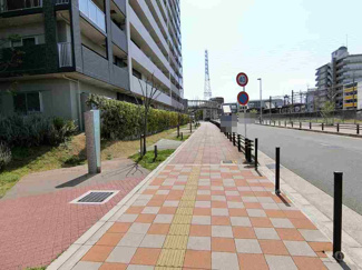 【その他】 | ビッグカーサ堺しらさぎ駅前ｔｏｗｅｒｃａｓａ　Ｄ棟 | ゆとりのある洗面室ですよ♪朝の身支度もスムーズにできますね！大容量リネン庫ありますよ！収納場所に困りませんね！