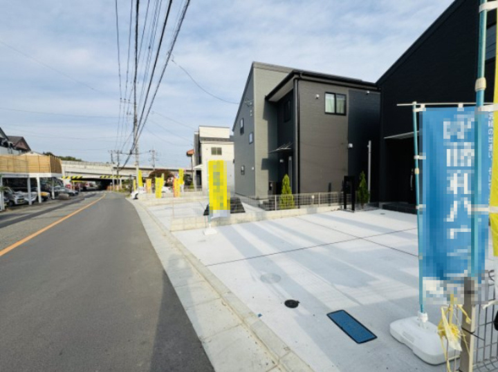 祝：成約済み　八王子市　寺田町　新築戸建ての前面道路含む現地写真|～仲介手数料無料☆八王子ひなた不動産～八王子市寺田町　新築戸建て