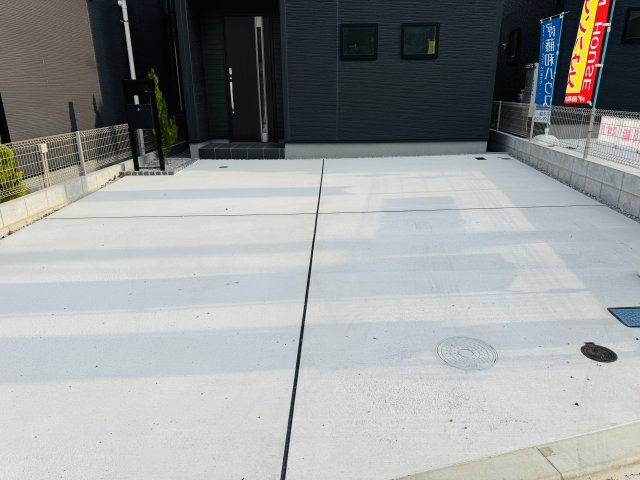 祝：成約済み　八王子市　寺田町　新築戸建ての駐車場|～仲介手数料無料☆八王子ひなた不動産～八王子市寺田町　新築戸建て