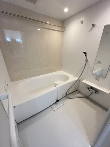 センターロードⅥの浴室