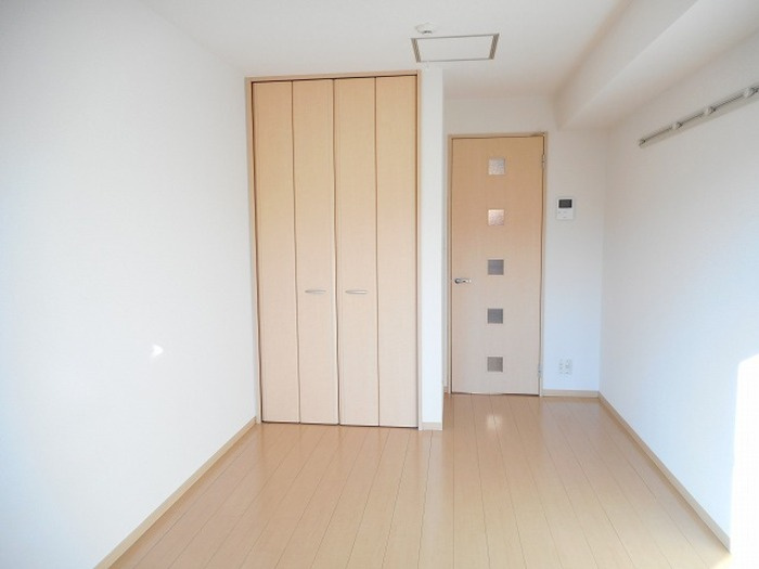 サンモールの寝室