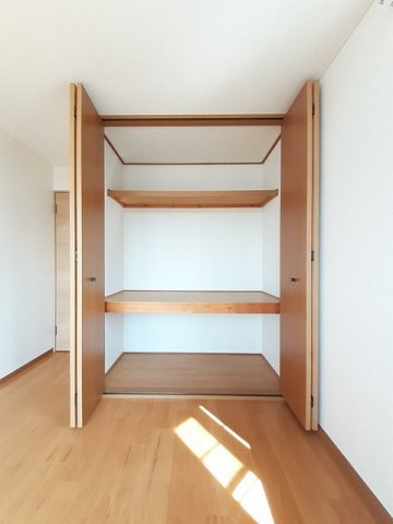 クローバーヒルズＡの収納