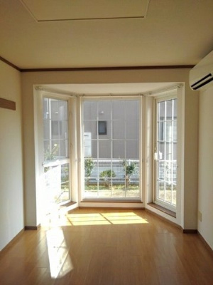 【居間・リビング】 | ロワジールⅡ