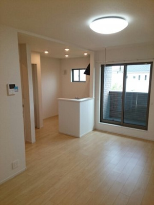 【居間・リビング】 | ルミナスハイム丸子Ⅱ