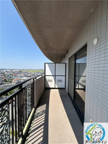 オーズコートのバルコニー|※類似部屋