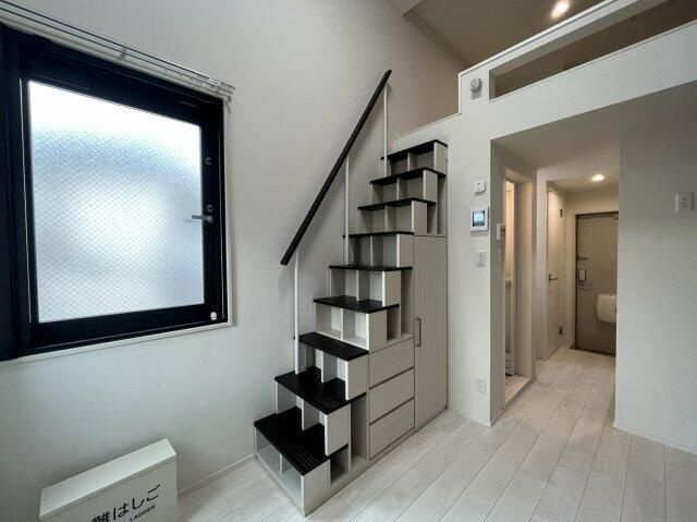 ソレイユテラス東十条の居間・リビング