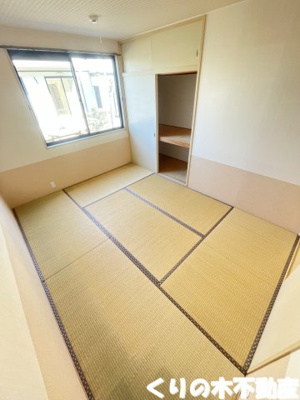 【和室】 | サンガーデンひあさB棟 | 使い勝手のいい寝室です