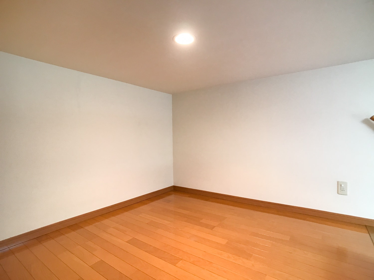 ディ・ルーナの洋室|ゆったりした洋室です