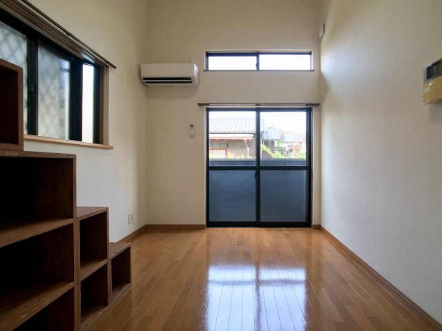 ディ・ルーナの洋室|個人の部屋や寝室として使える洋室です