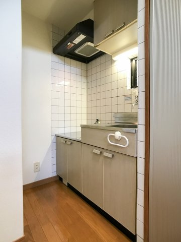 ディ・ルーナのキッチン|きれいなキッチンです