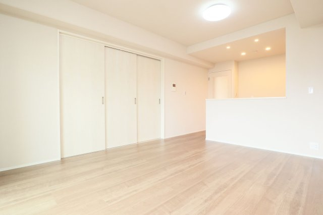 【居間・リビング】 | コスモ小戸☆仲介手数料無料☆