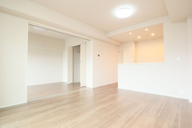 【居間・リビング】 | コスモ小戸☆仲介手数料無料☆