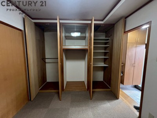 大庄北5丁目2階建貸家の収納