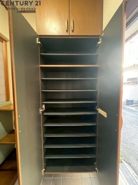 大庄北5丁目2階建貸家の収納