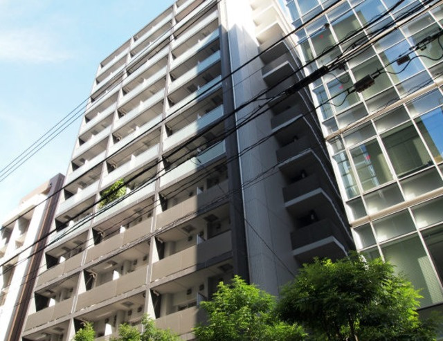 コンフォリア三田EASTの外観