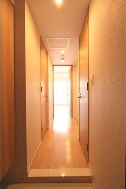 コンフォリア三田EASTの内装