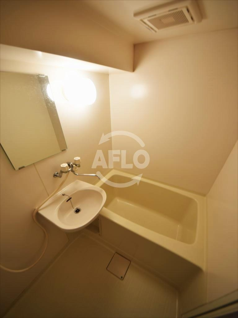 かがせビル　堀江小学校区の浴室|かがせビル　風呂