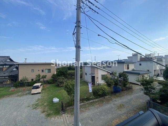 【展望】 | 青空が広がる開放的な眺望。家事の合間のひと時にもピッタリ◎