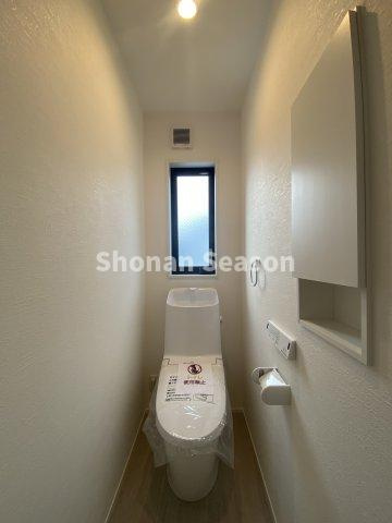 【トイレ】 | トイレ2ヶ所あり朝の混雑緩和にも一役買ってくれます♪