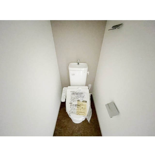 オープンブルーム川口並木の内装|明るい色調の室内です