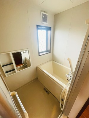 橋本アパートの浴室