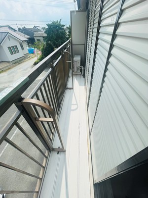 橋本アパートのバルコニー